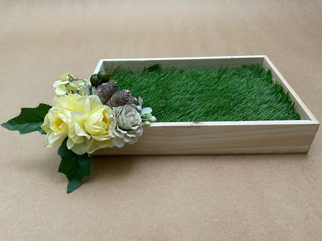 The Yellow & Winter Pine Tray