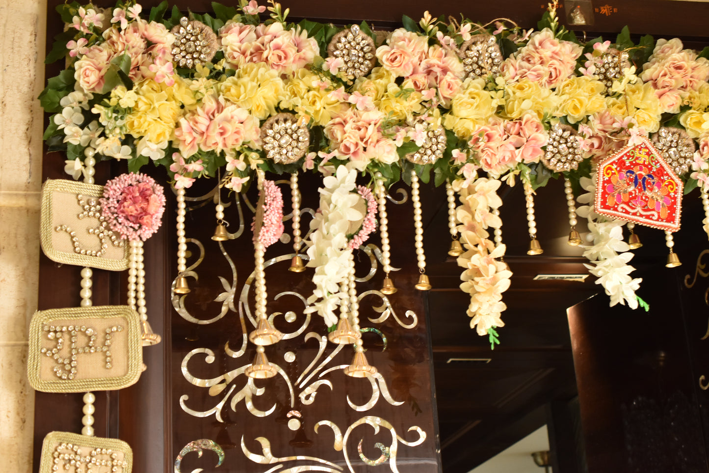 Yellow-Pink Rose Toran