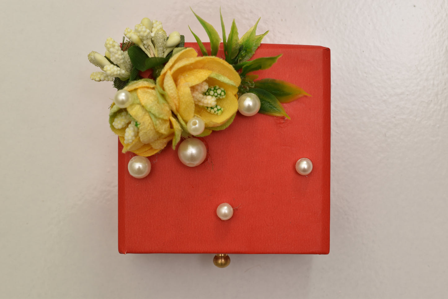 Red with Yellow Flower